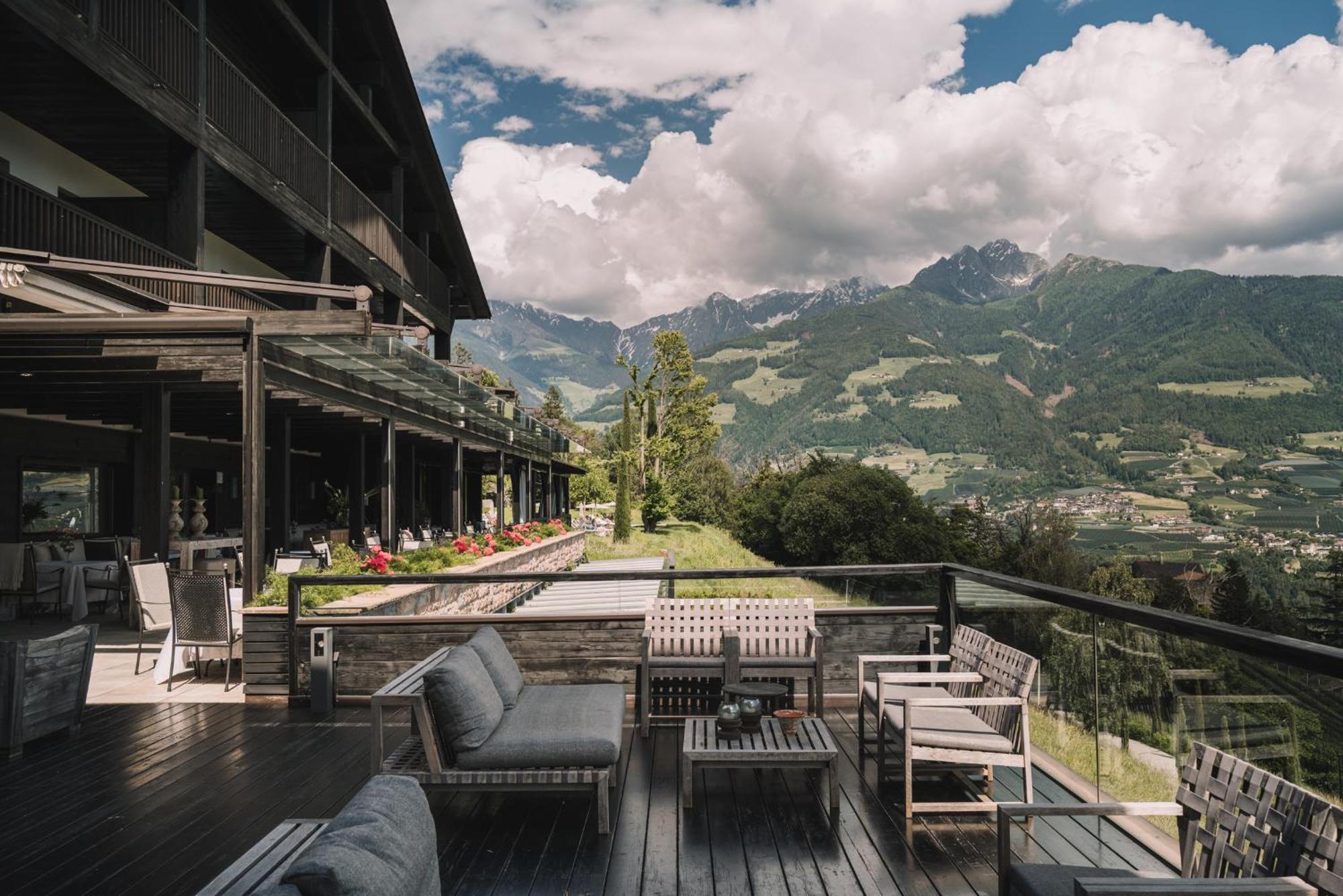 Hotel Kueglerhof Tirolo Luaran gambar